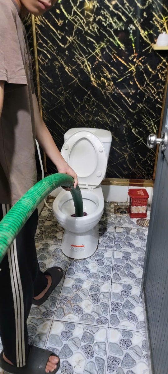 Hút Hầm Cầu Dầu Giây Giá Rẻ, Uy Tín 